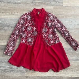 Altar’d State long sleeve tunic top with lace